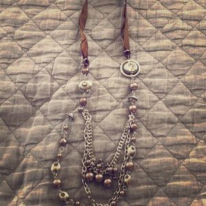 Paparazzi necklace & matching earrings set